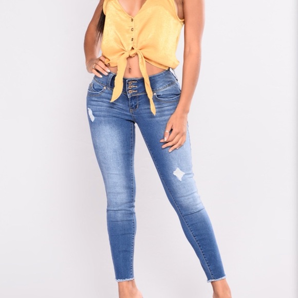 Fashion Nova Denim - Fashion nova high-waist jeans